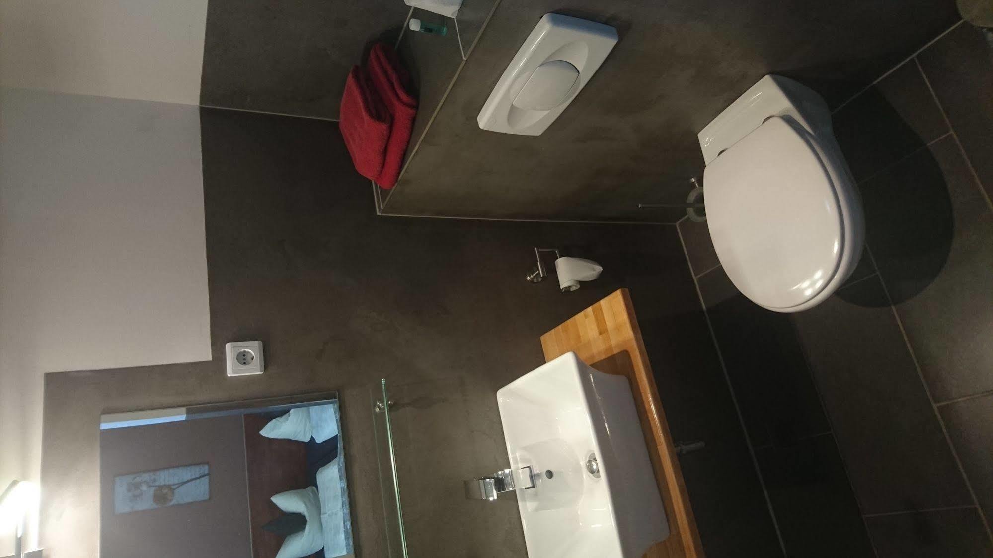 Hotel Skada City Coelln Кьолн Екстериор снимка